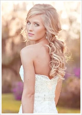 1-wedding-hairstyles-half-up