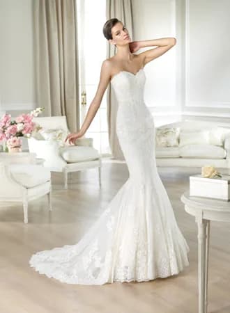 Cinderella's Closet | Couture-inspired Wedding Dresses